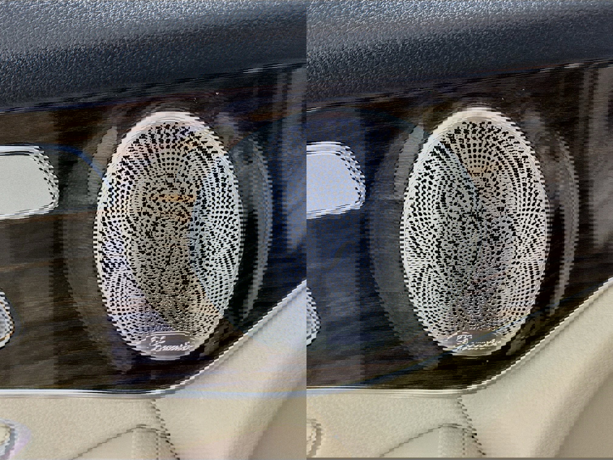 Used 2020 Mercedes-Benz GLC 300 4MATIC w/Navigation,Leather,Du image 4