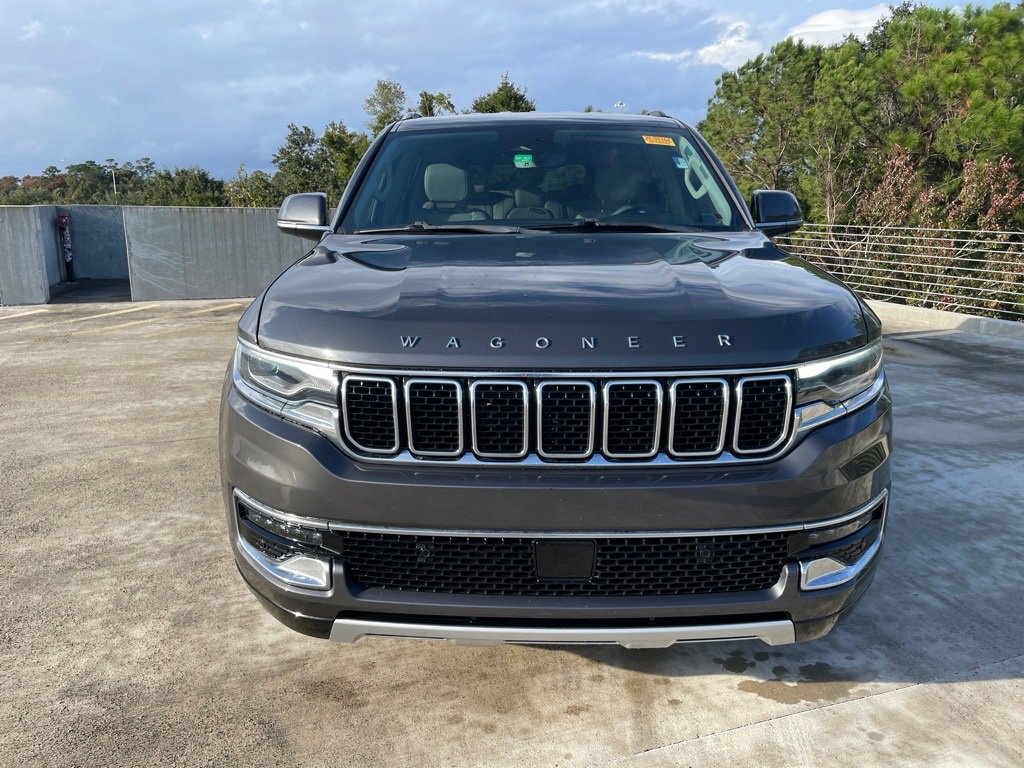 Used 2022 Jeep Wagoneer Series II image 2