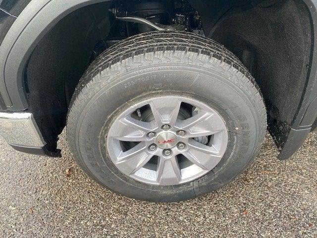 New 2026 GMC Sierra 1500 SLE image 10