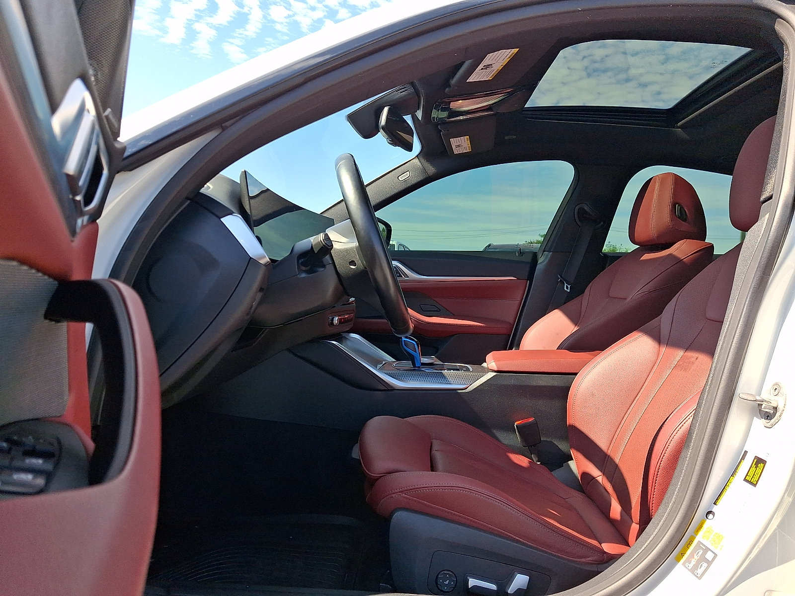 Used 2023 BMW i4 eDrive40 w/ M Sport Package RWD image 12