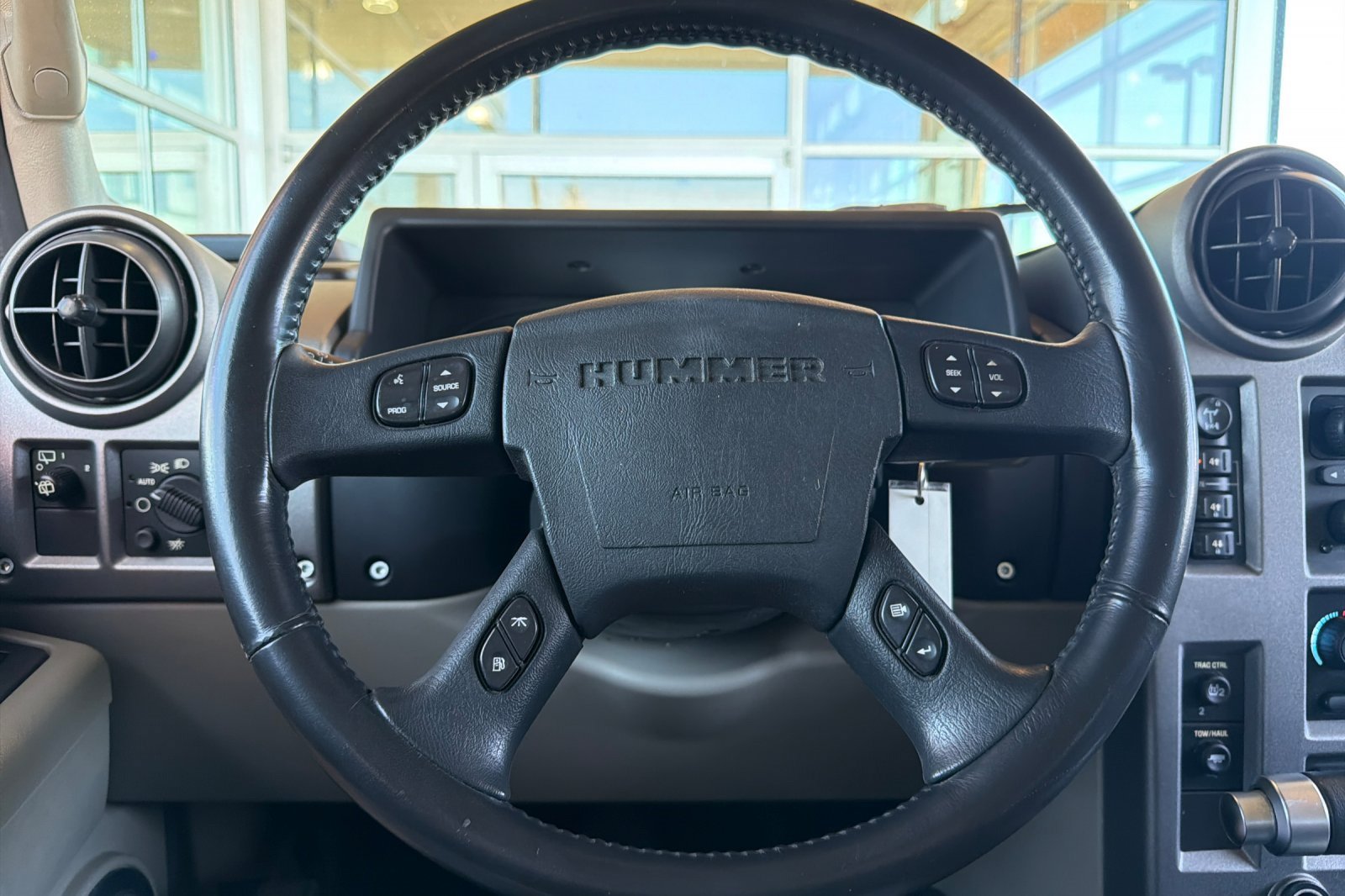 Used 2003 HUMMER H2 AWD/4WD image 22