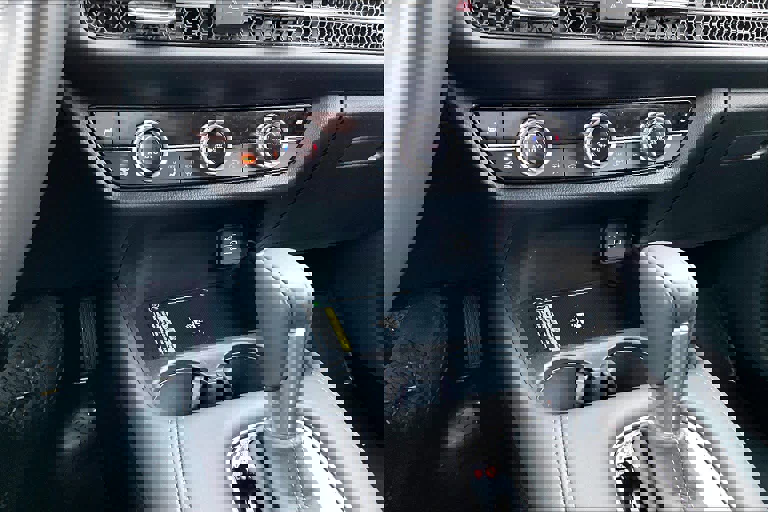 Used 2025 Honda HR-V EX-L image 31