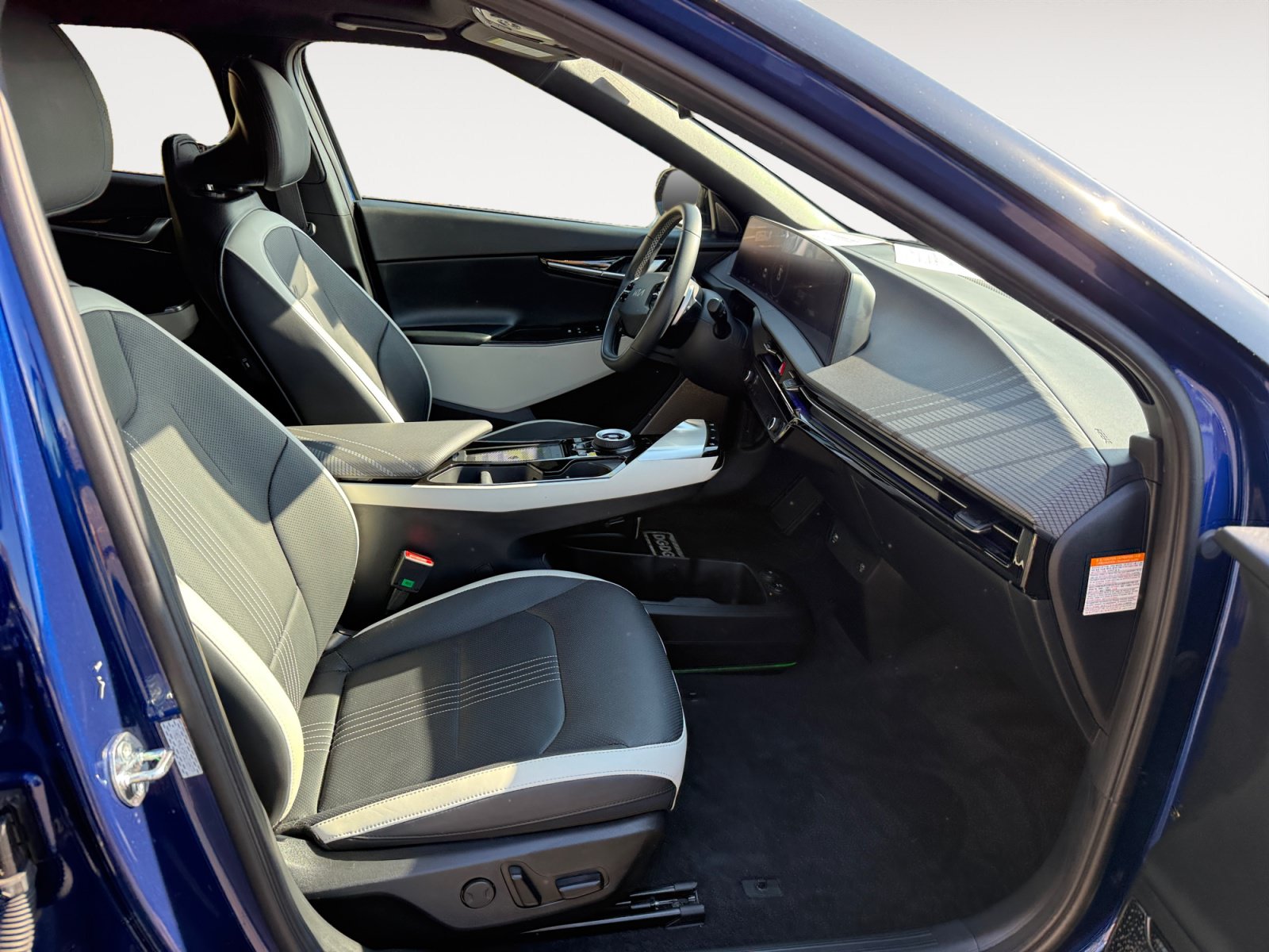 Used 2024 Kia EV6 GT-Line RWD image 19