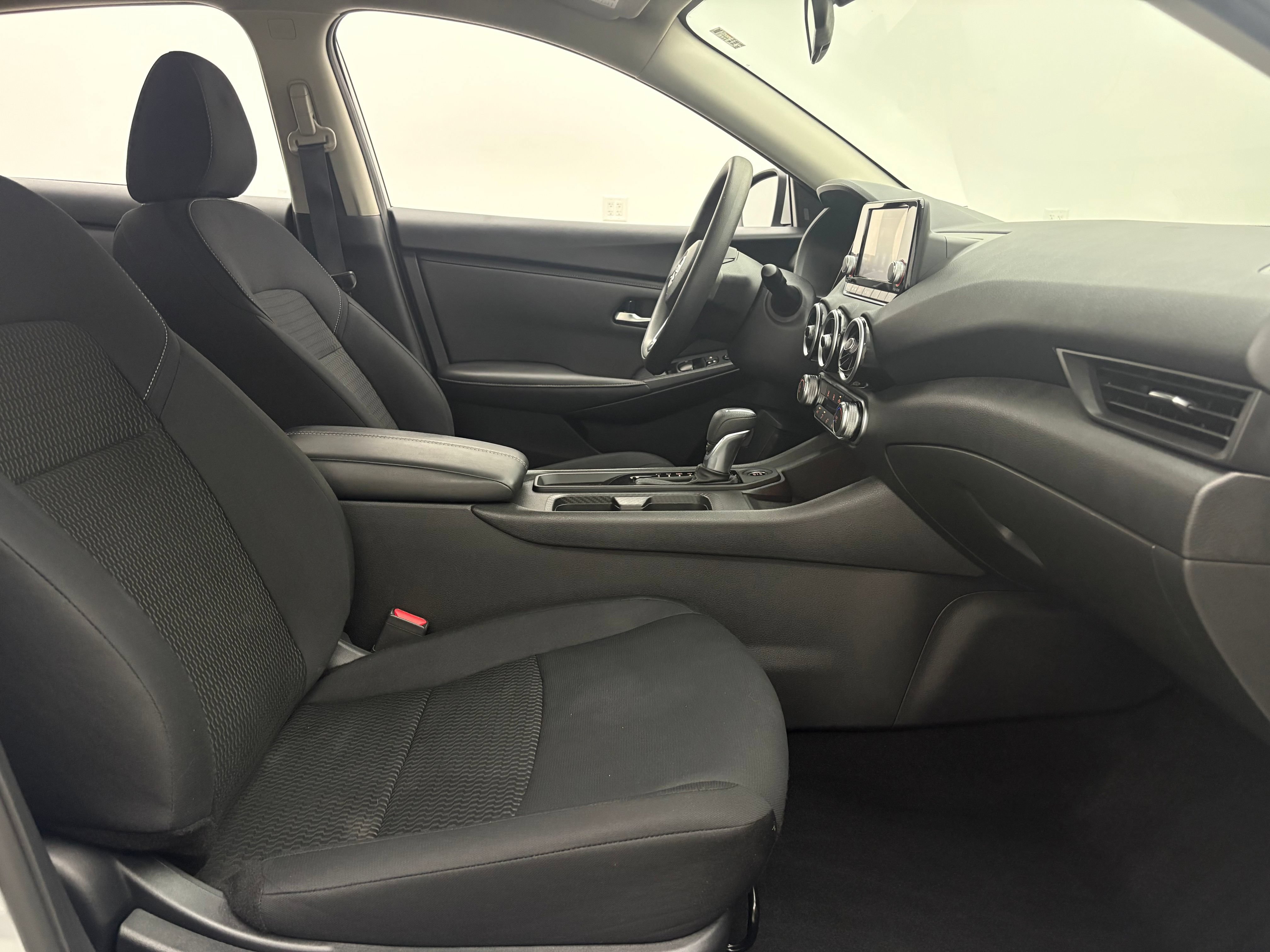 Used 2023 Nissan Sentra S FWD image 28