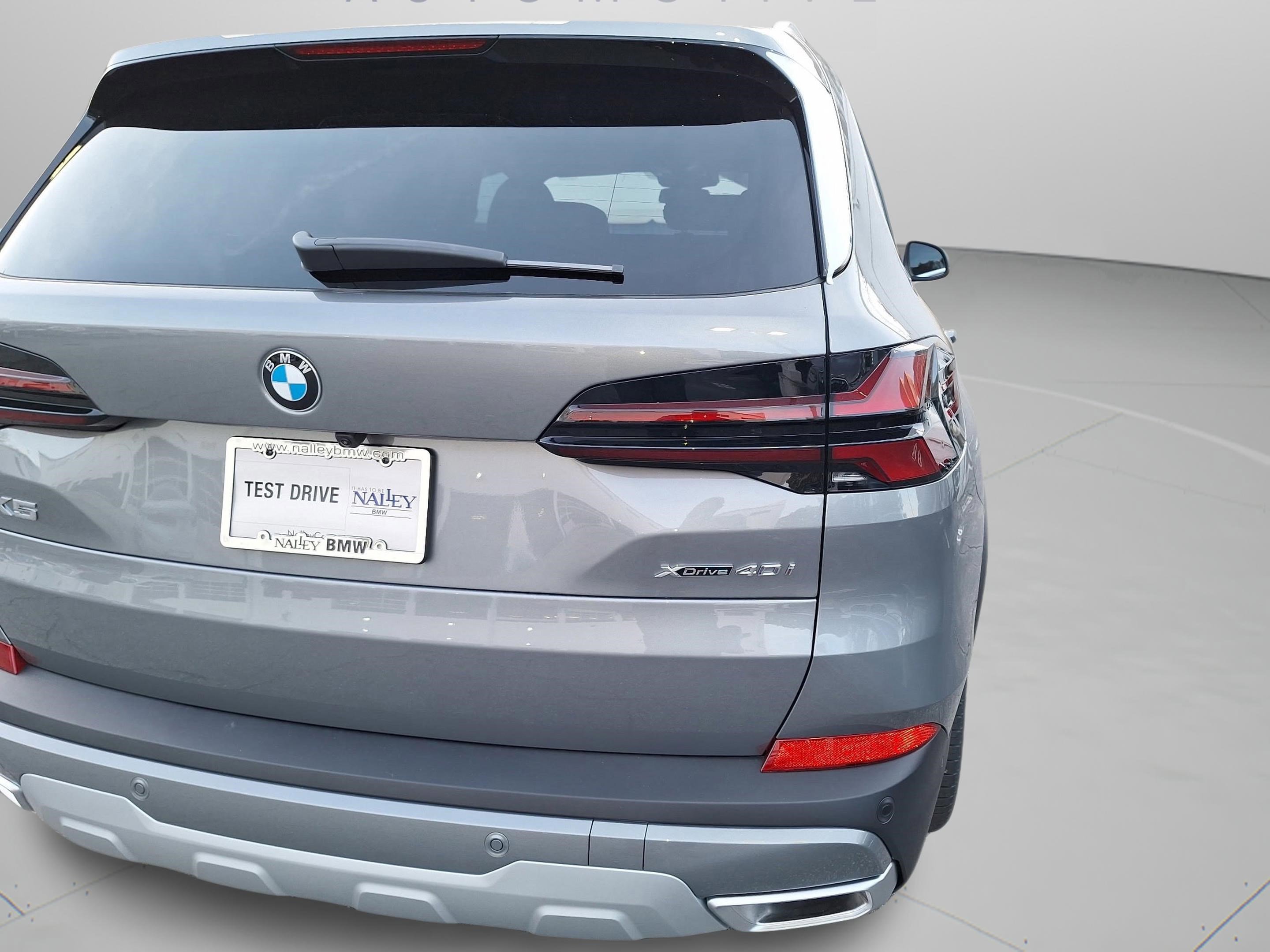 Used 2026 BMW X5 xDrive40i w/ Premium Package AWD/4WD image 26