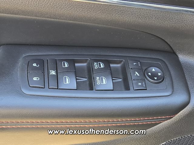 Used 2018 Jeep Grand Cherokee Trailhawk w/ Trailhawk Luxury Group AWD/4WD image 21