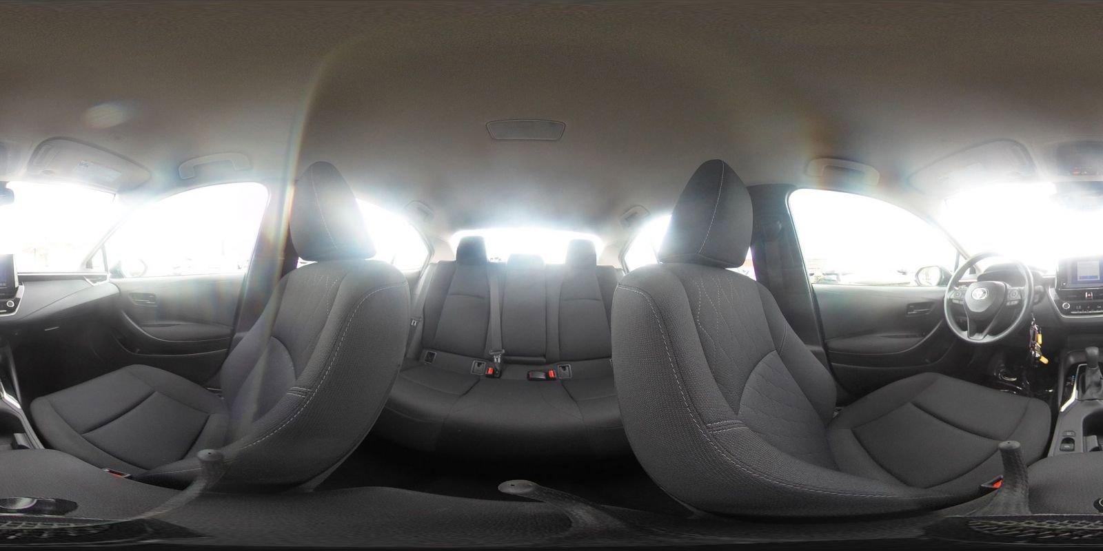 Used 2025 Toyota Corolla LE image 42