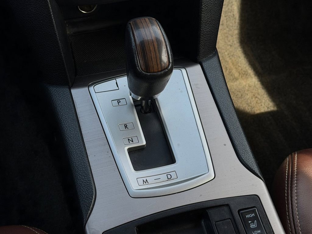 Used 2013 Subaru Outback 2.5i Limited image 15