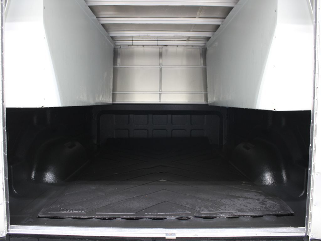Used 2023 RAM 3500 Tradesman w/ Convenience Group AWD/4WD image 38