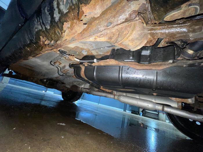 Used 1998 Toyota RAV4 2WD 4-Door image 13