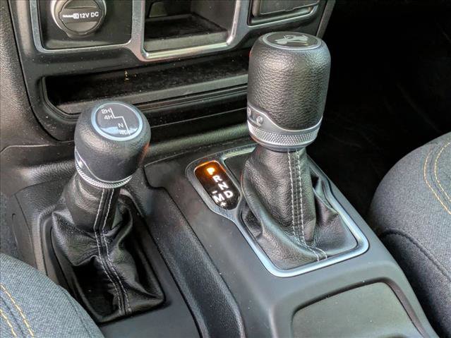 Used 2024 Jeep Wrangler Sport image 12