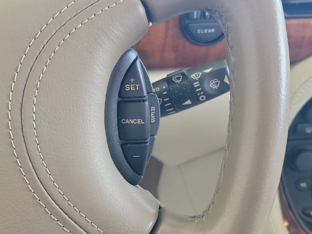 Used 2000 Jaguar XJ8 RWD image 24