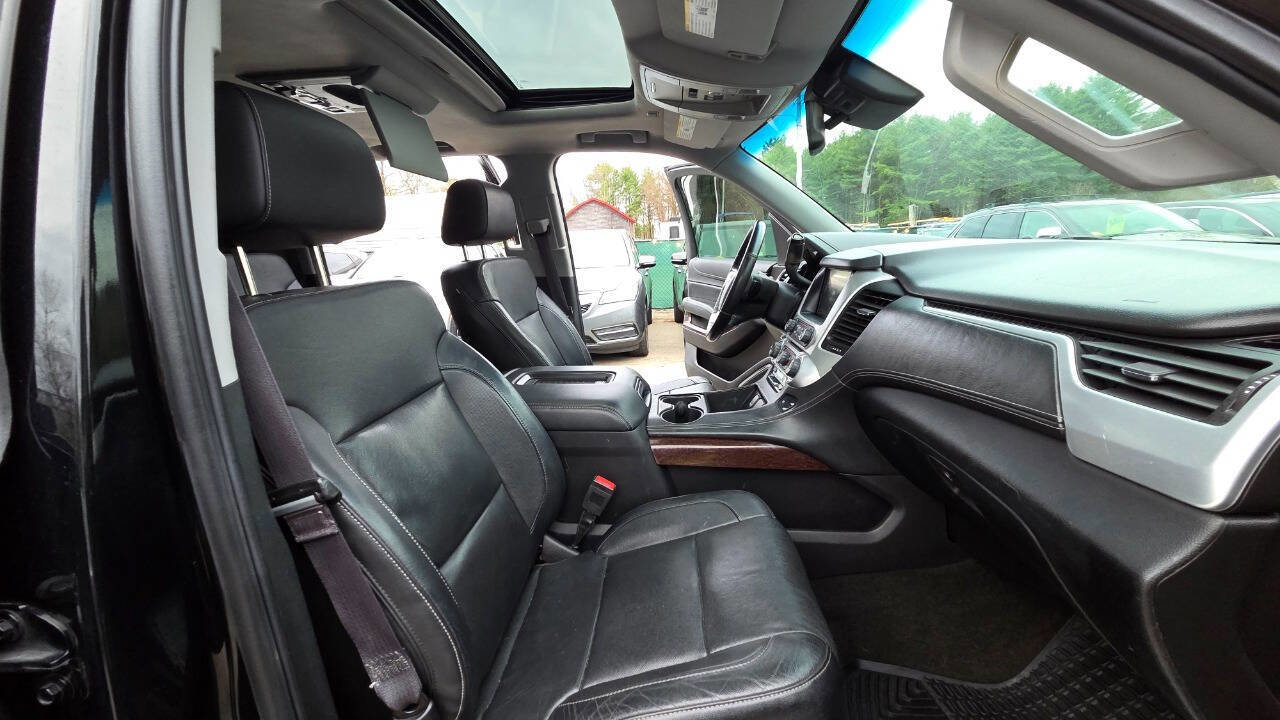 Used 2016 GMC Yukon XL SLT w/ Open Road Package AWD/4WD image 47