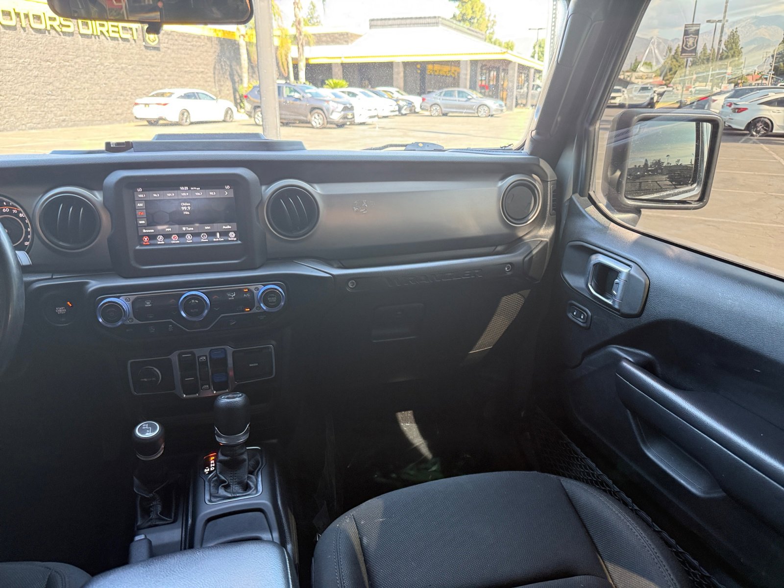 Used 2020 Jeep Wrangler Unlimited Sport image 23