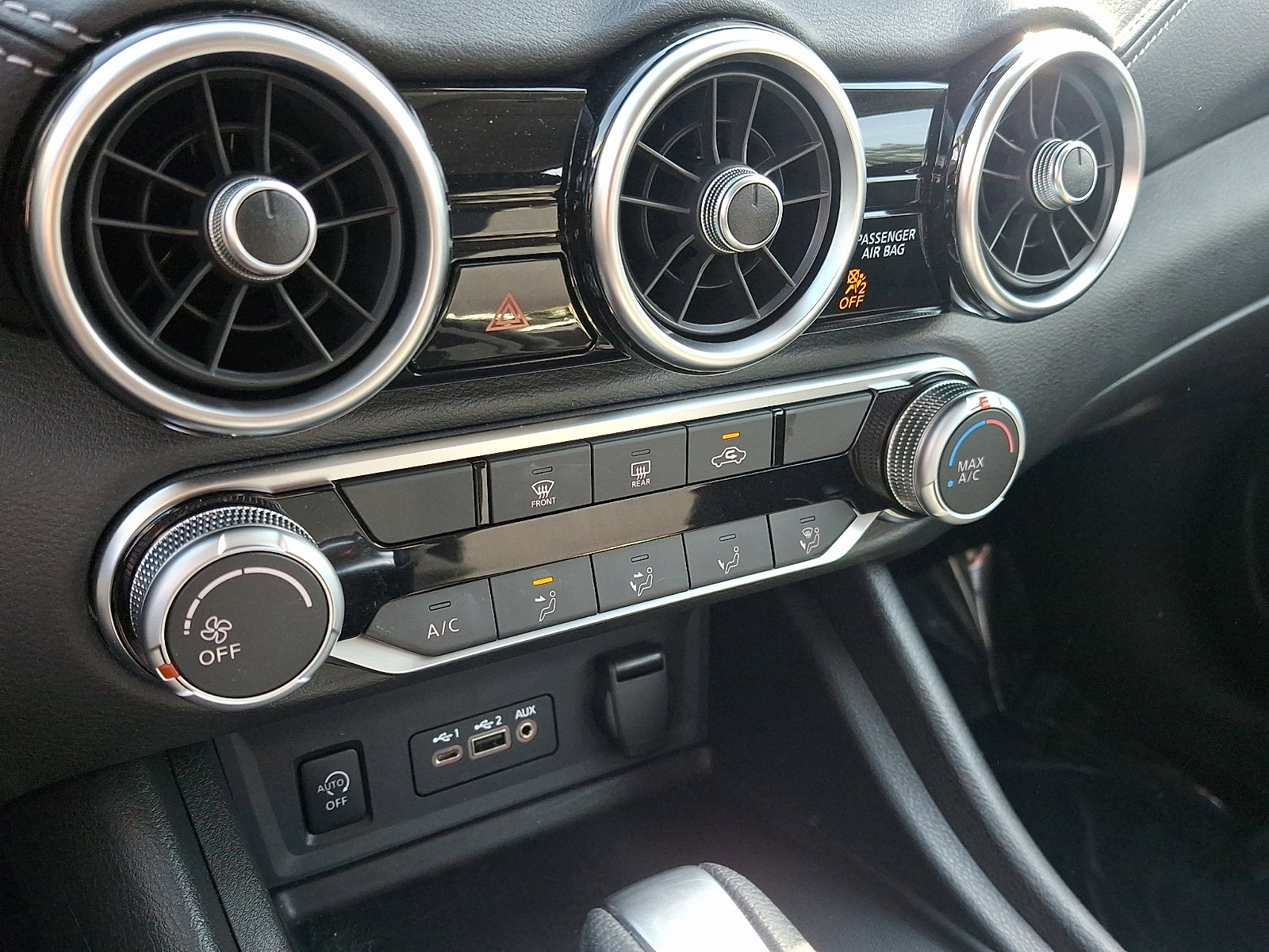 Certified 2024 Nissan Sentra SV FWD image 15