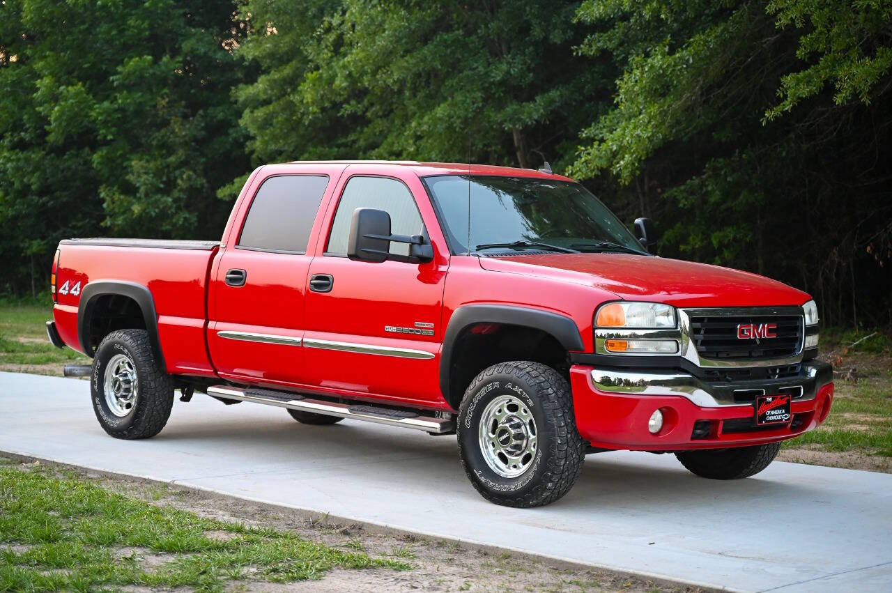 Used 2006 GMC Sierra 2500 SLT w/ Heavy-Duty Power Package AWD/4WD image 39