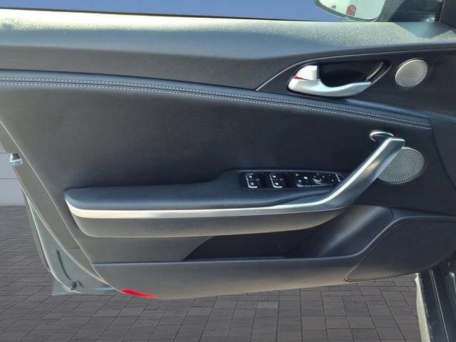 Used 2023 Kia Stinger GT-Line w/ Sun & Sound Package AWD/4WD image 16