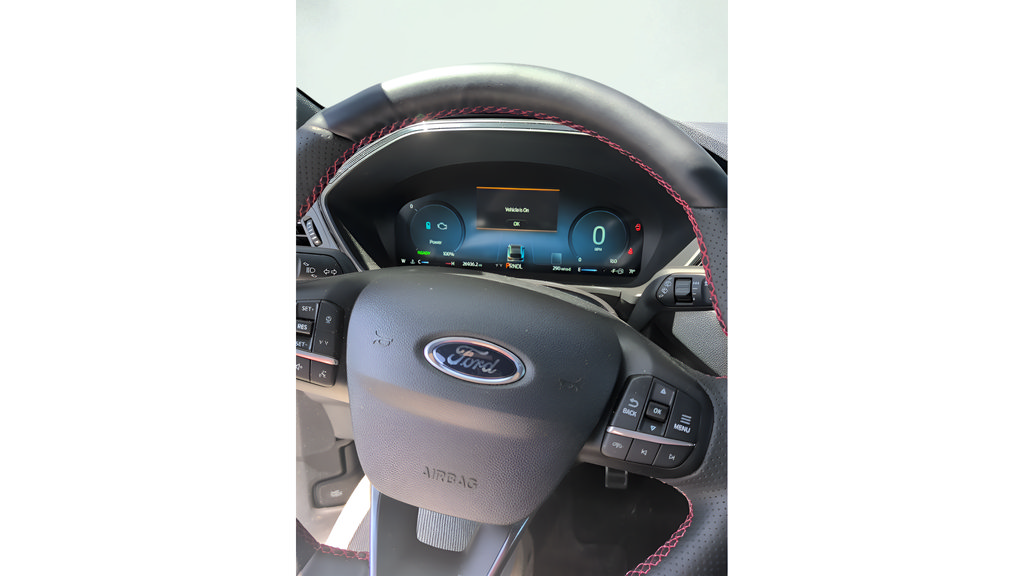 Used 2024 Ford Escape ST-Line Elite AWD/4WD image 9
