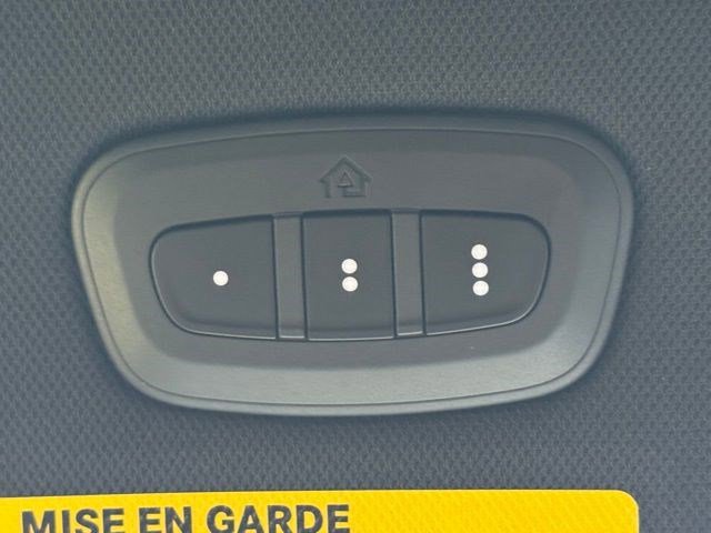 New 2026 Chrysler Pacifica Select image 25