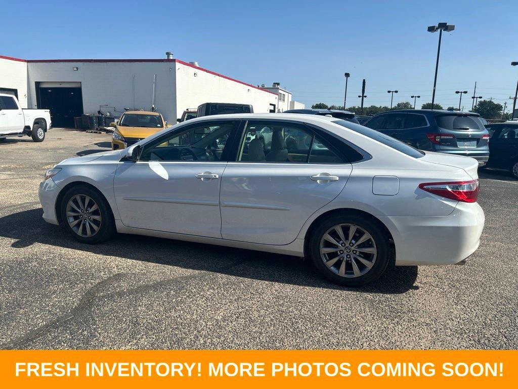 Used 2016 Toyota Camry XLE FWD image 5