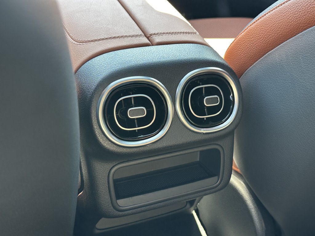 Certified 2026 Mercedes-Benz GLC 43 AMG 4MATIC image 26