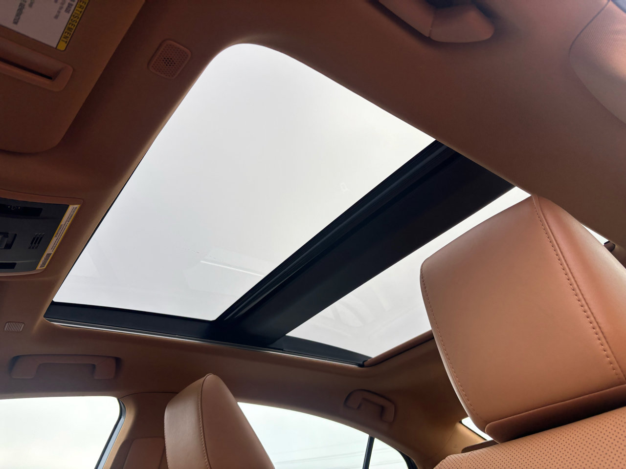 Used 2023 Lexus ES 350 w/ Accessory Package (Z1) image 31