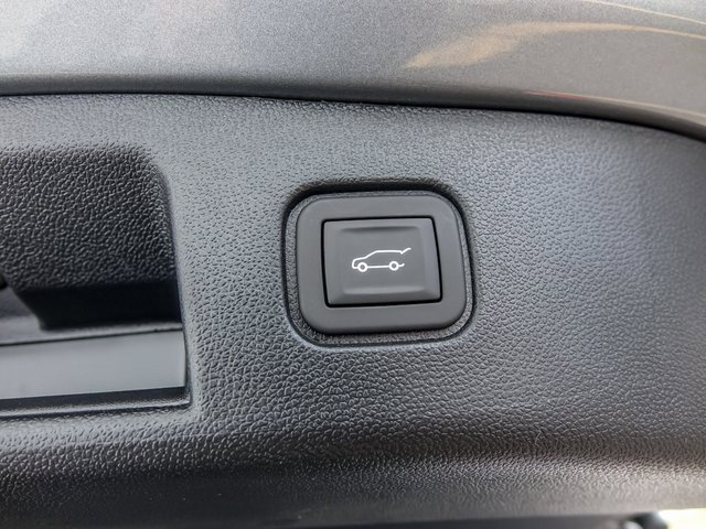 New 2026 Chevrolet Blazer EV LT image 9