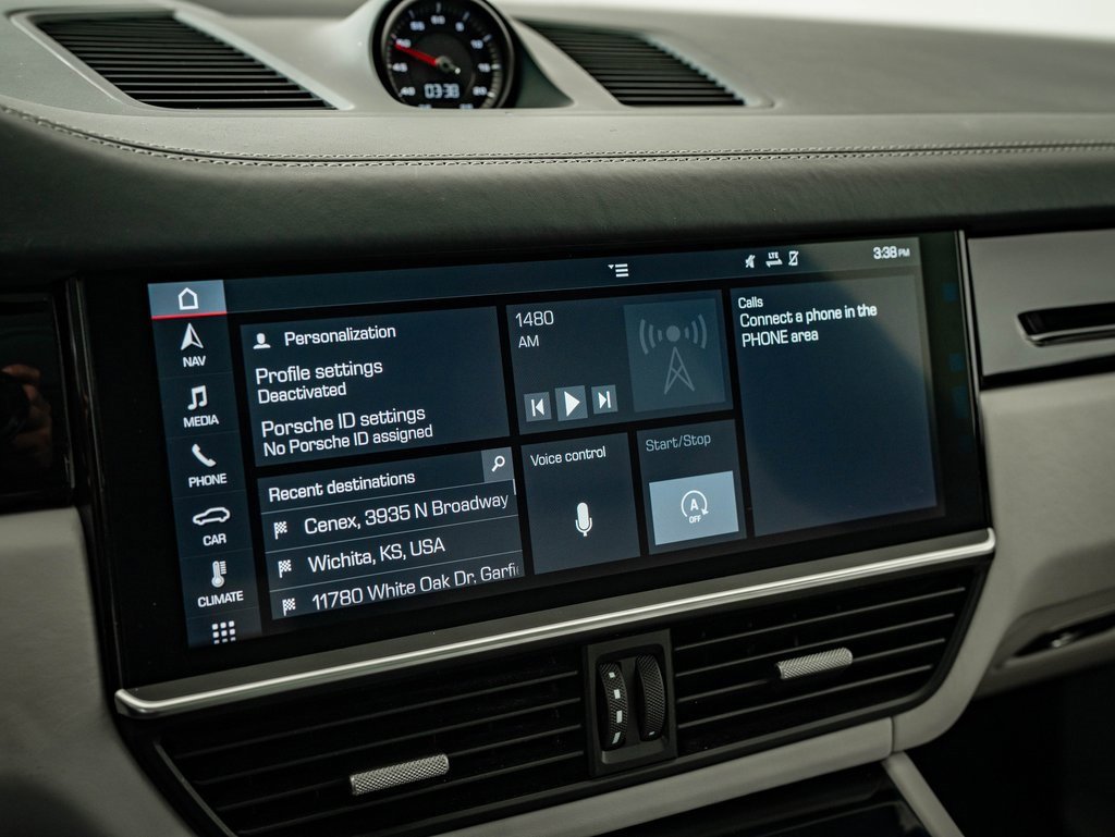 Used 2019 Porsche Cayenne S image 37