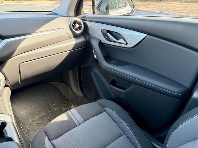 Used 2025 Chevrolet Blazer LT w/ Midnight/Sport Edition image 26