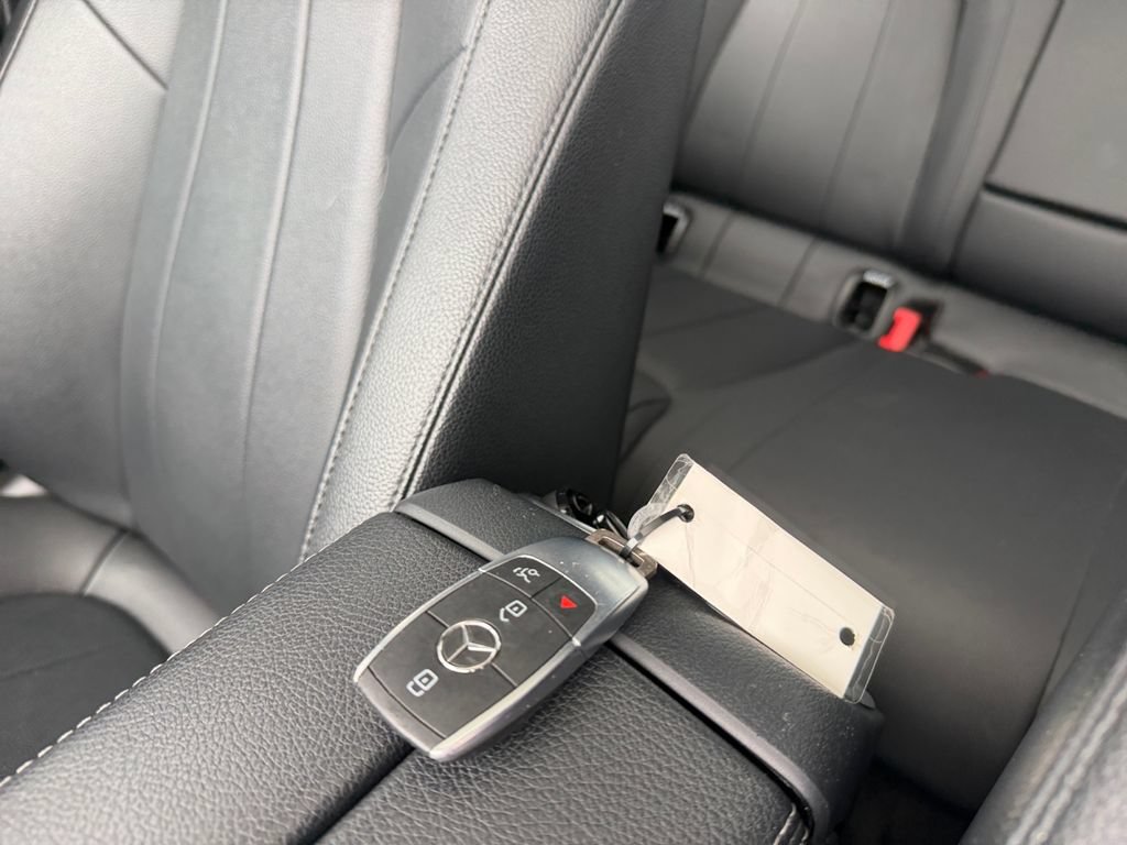 Used 2025 Mercedes-Benz CLA 250 image 26