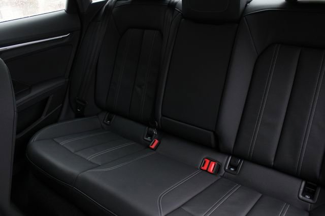 Used 2025 Audi A3 2.0T Premium w/ Convenience Package image 21