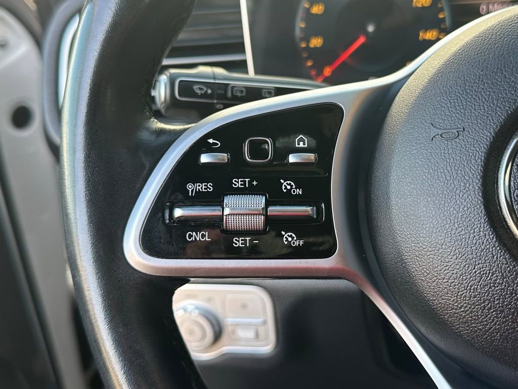 Used 2021 Mercedes-Benz GLE 350 4MATIC image 48