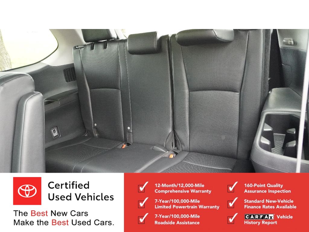 Certified 2024 Toyota Grand Highlander AWD image 11