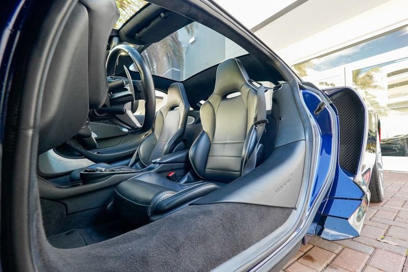 Used 2023 McLaren GT image 55