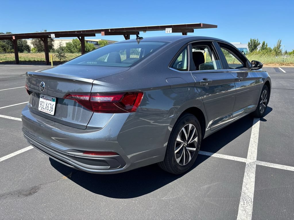 Used 2023 Volkswagen Jetta S FWD image 6