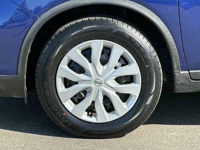 Used 2019 Nissan Rogue S FWD image 33