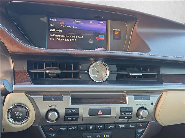 Used 2017 Lexus ES 350 w/ Luxury Package FWD image 13
