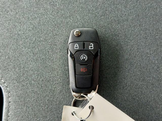 Used 2025 Ford F350 XLT image 32