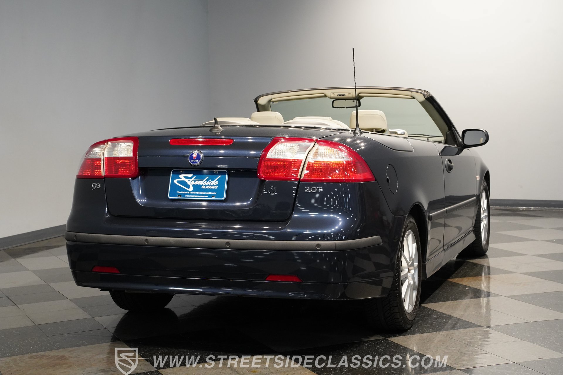 Used 2005 Saab 9-3 Arc FWD image 12