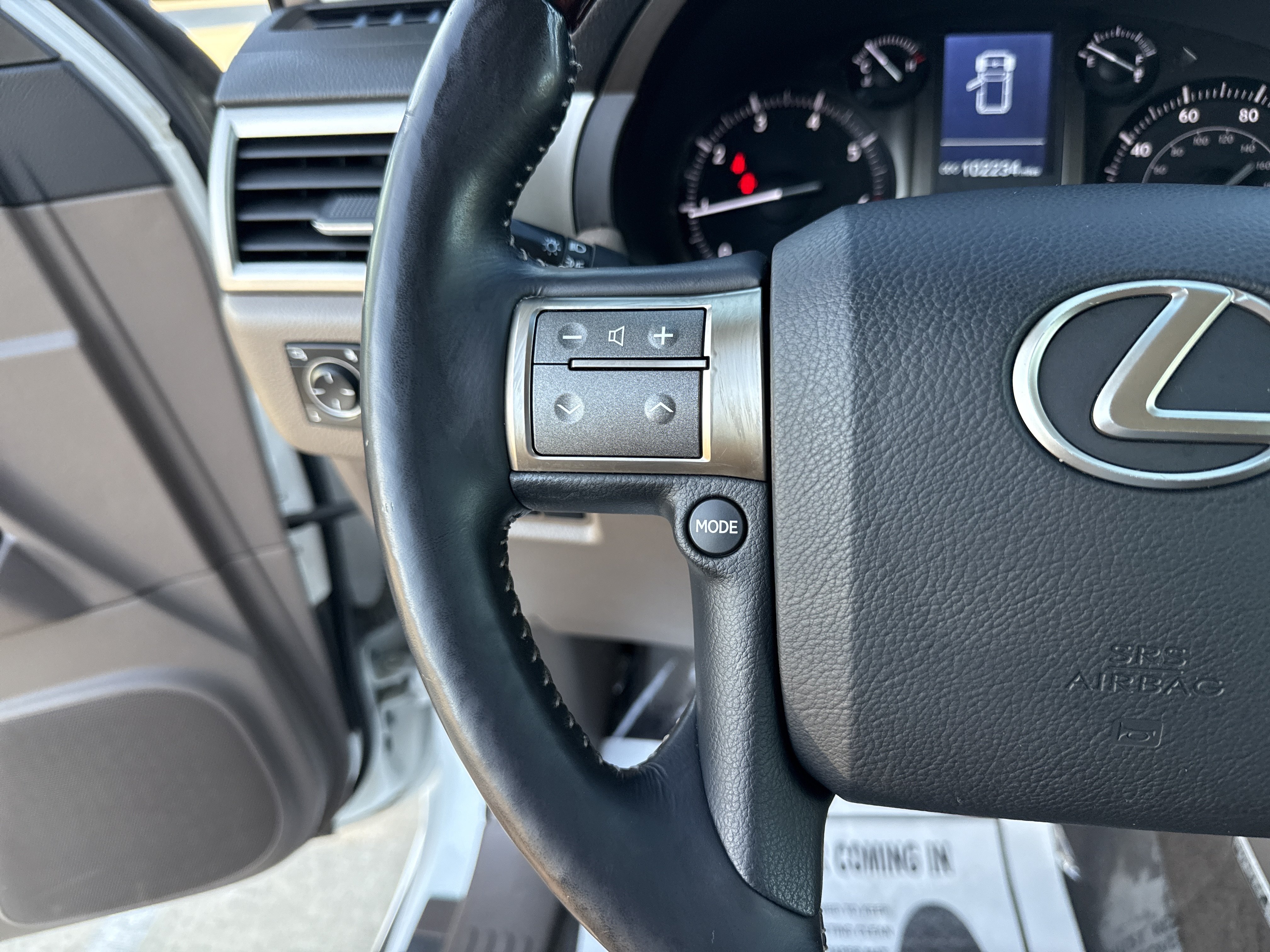 Used 2016 Lexus GX 460 Luxury AWD/4WD image 18