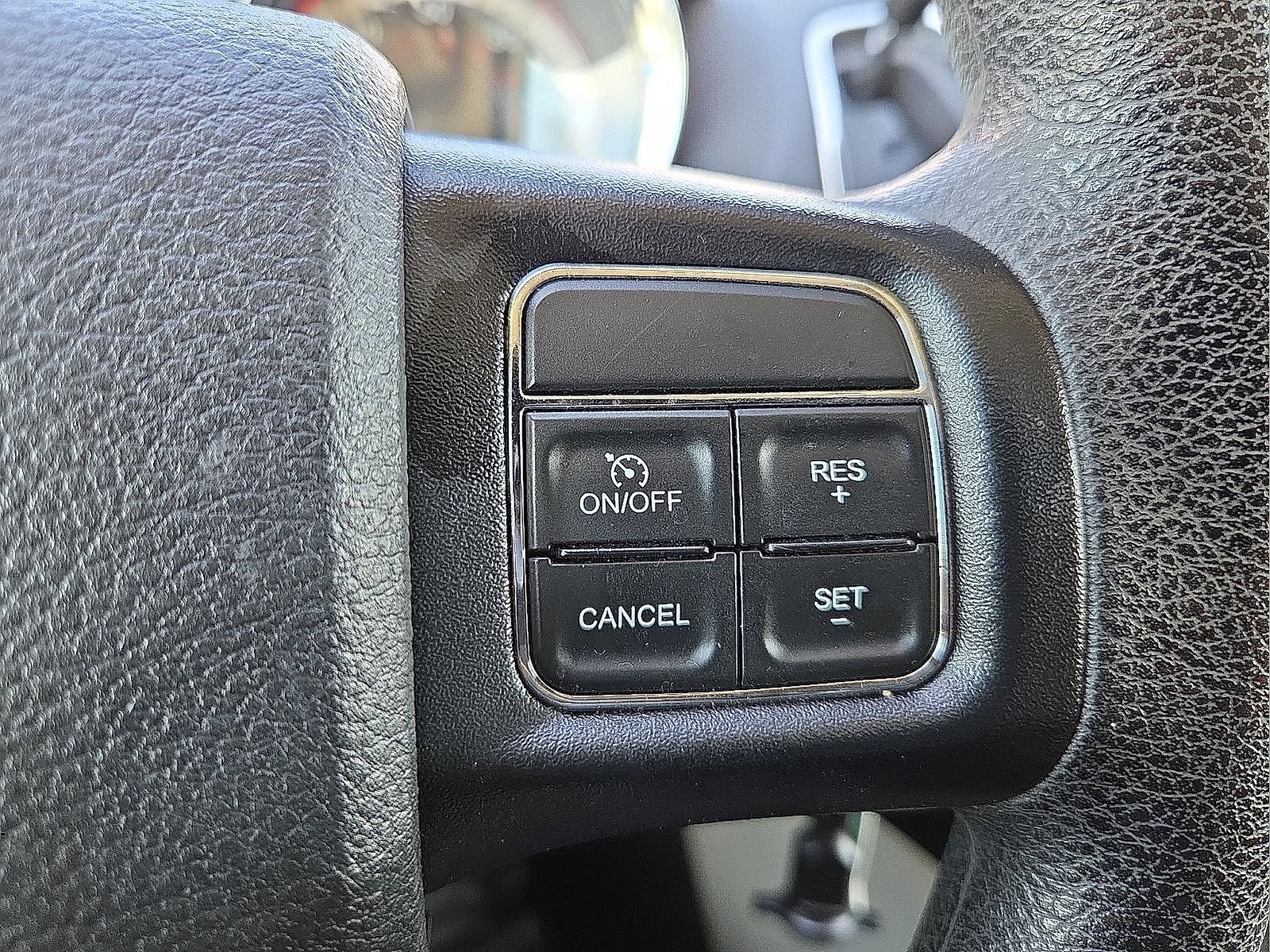 Used 2019 Dodge Grand Caravan SE image 18