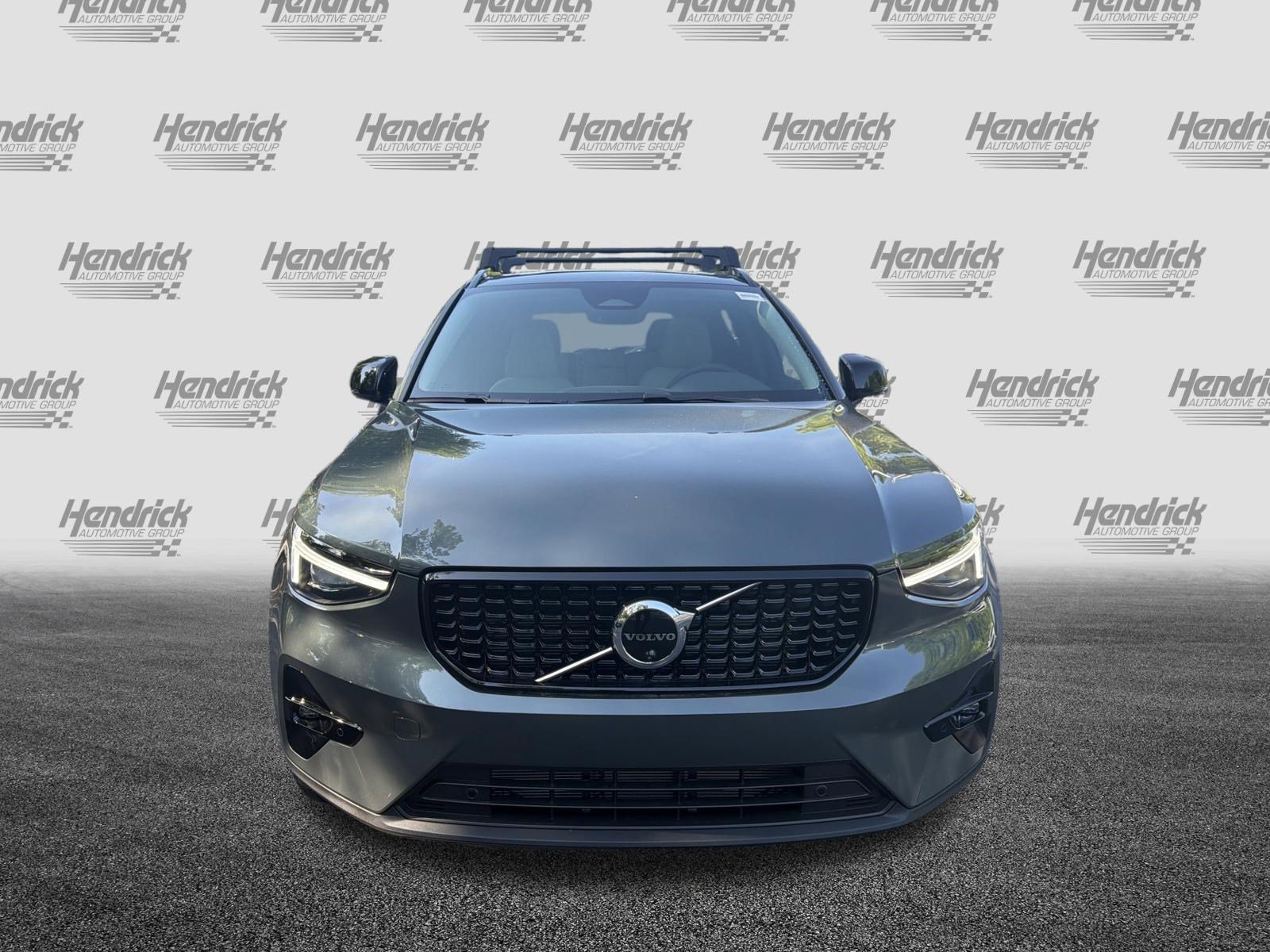 New 2026 Volvo XC40 B5 Ultra w/ Protection Package Premier AWD/4WD image 3