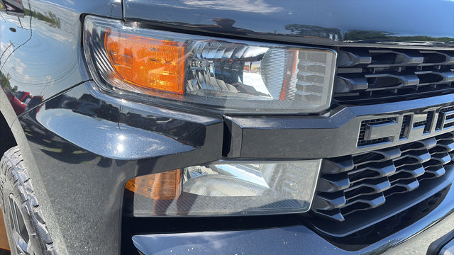 Used 2022 Chevrolet Silverado 1500 Custom AWD/4WD image 26