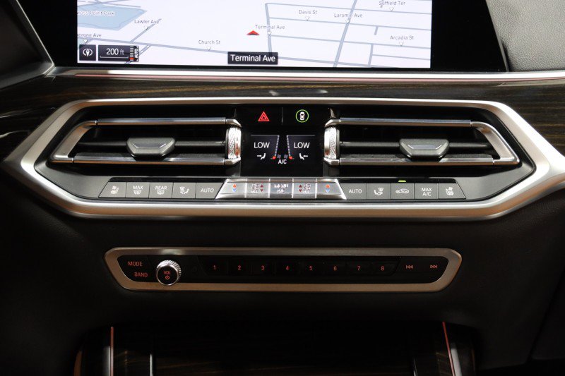 Used 2019 BMW X7 xDrive50i w/ M Sport Package AWD/4WD image 68