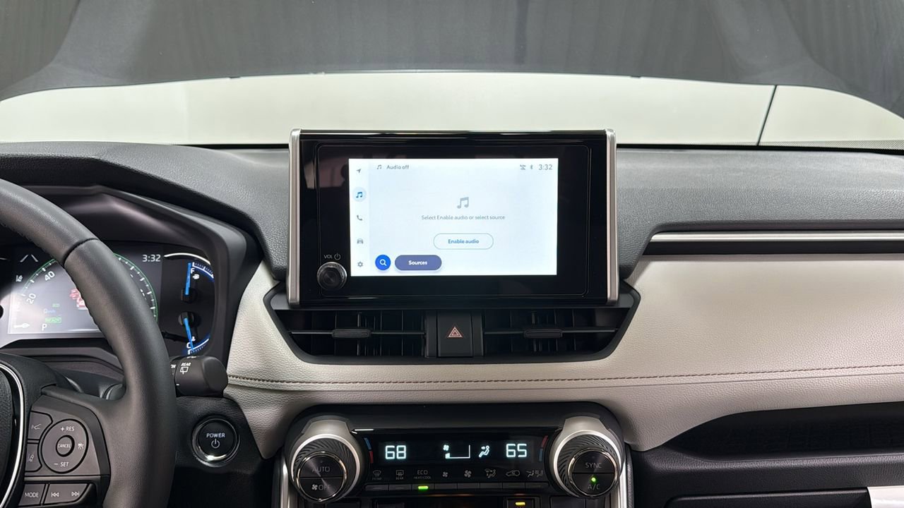 Certified 2025 Toyota RAV4 XLE w/ Convenience Package image 10