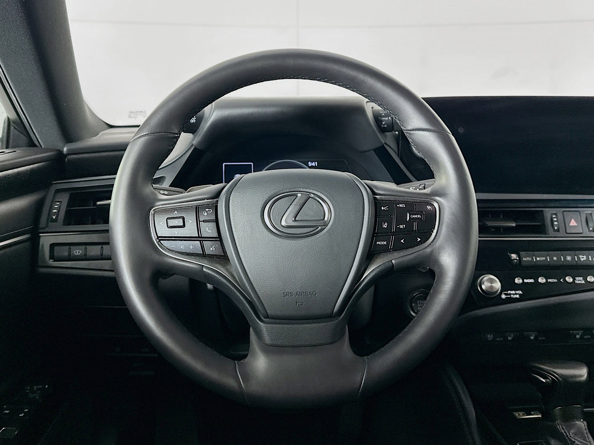 Used 2024 Lexus ES 350 ES 350 image 18