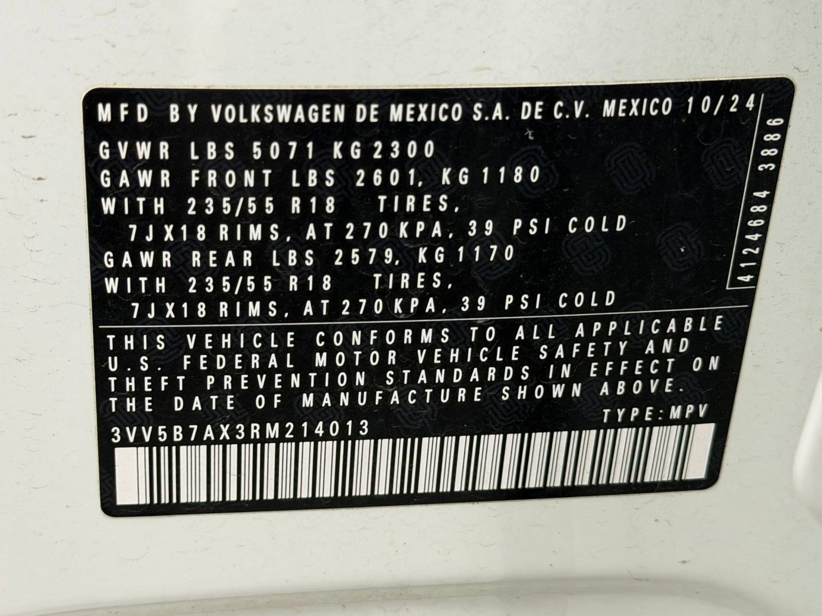 Used 2024 Volkswagen Tiguan Wolfsburg Edition image 16