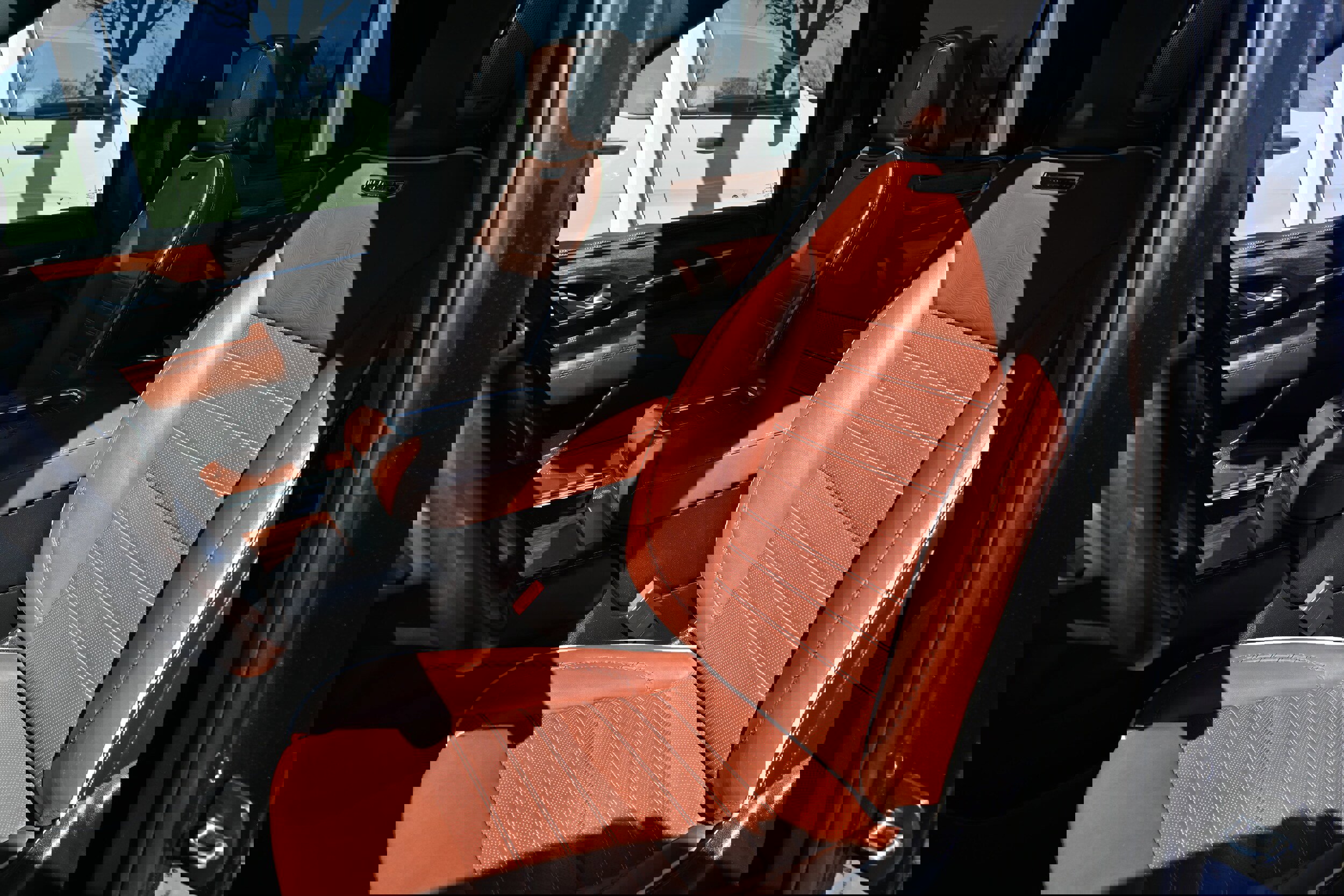 Used 2023 GMC Yukon Denali Ultimate image 7