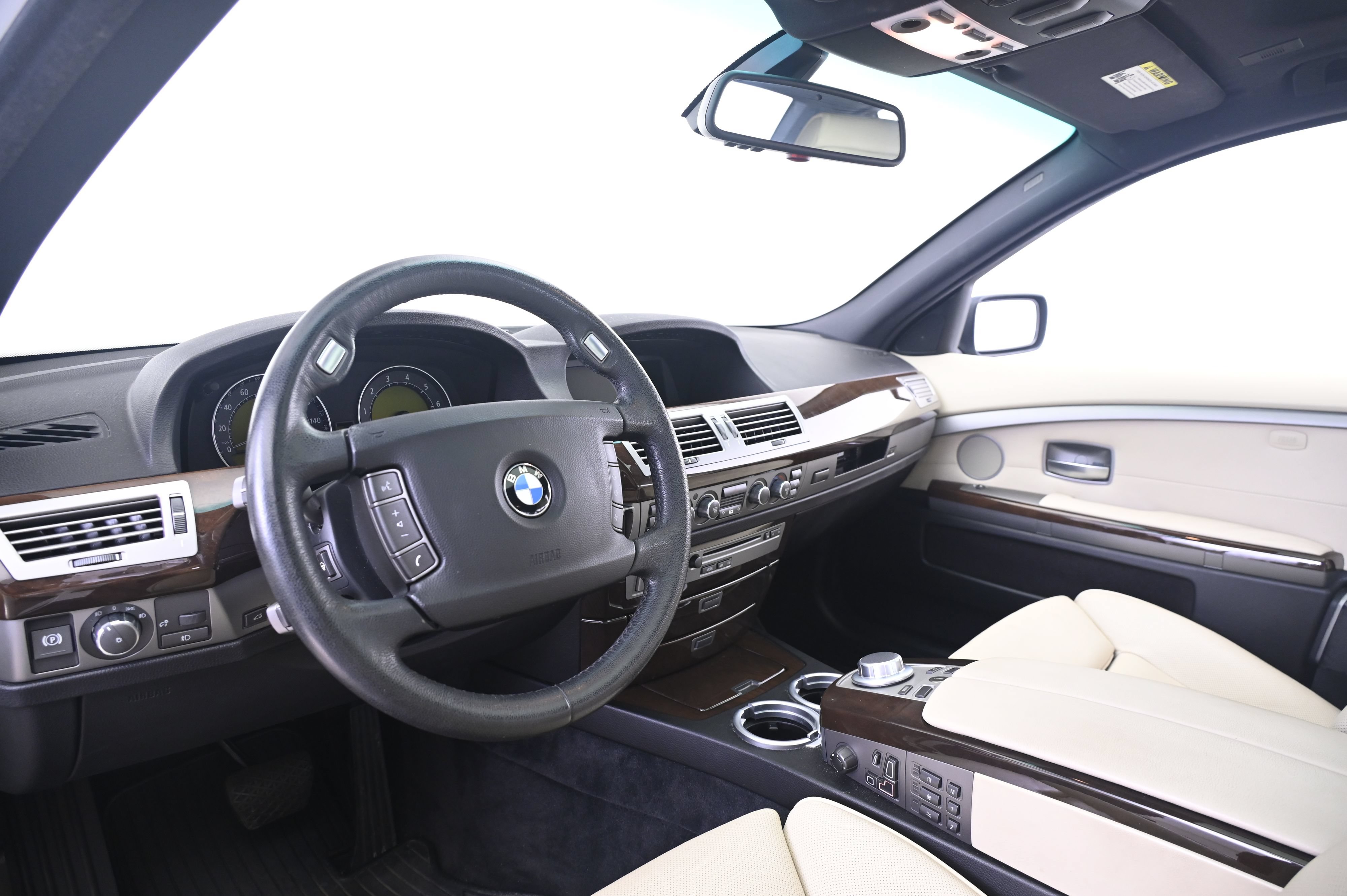 Used 2007 BMW 750Li RWD image 4