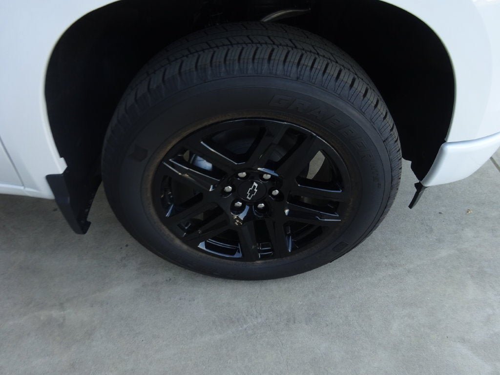 New 2026 Chevrolet Silverado 1500 Custom RWD image 10
